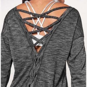 Lululemon Laced With Intent Long Sleeve
Heathered Black Size 8